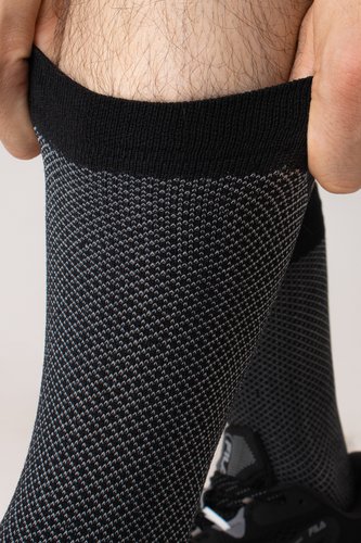 Meia de Corrida e Ciclismo HUPI Carbono Preto