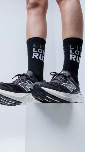 Meia para Corrida HUPI Live Love Run Preta Cano Médio